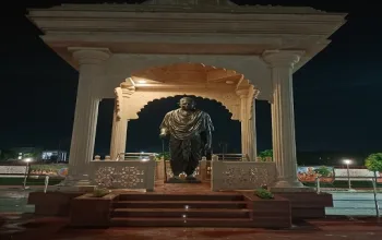 Mahant Digvijaynath Park