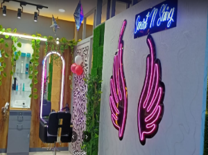 Smart N Shiny – Unisex Salon & Makeup Studio