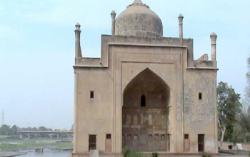 Chini Ka Rauza