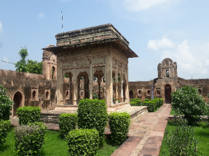 Cenotaph of Raja Gangadhar Rao