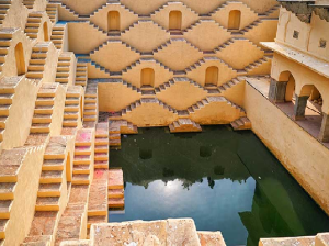 Panna Meena ka Kund