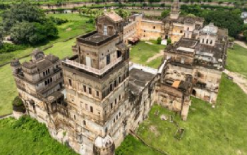Samthar Fort