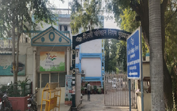 Delhi Transport Corporation (DTC)