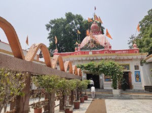 Hanuman Temple (Aliganj)
