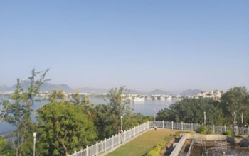 Pandit Deendayal Upadhyay Park