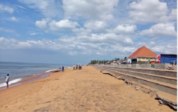Shankumugham Beach