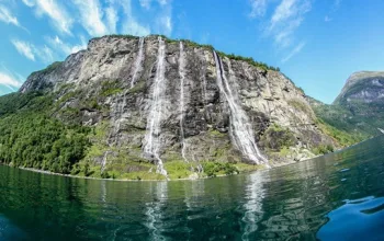 Seven Sister Waterfall