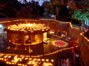 Pataleshwar Cave Temple, Pune