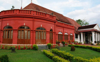 Kanakakkunnu Palace