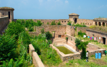 Hari Parbat Fort