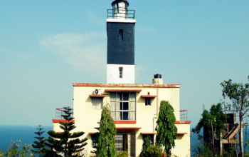 Dolphin’s Nose Lighthouse