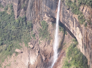 Nohkalikai Falls, Meghalaya