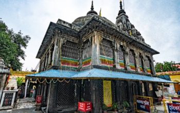 Vishnupad temple, Gaya