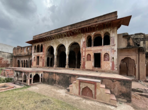 Sheesh Mahal
