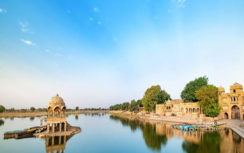 Gadisar Lake