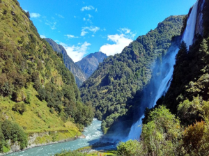 Jung falls (Nuranang falls)